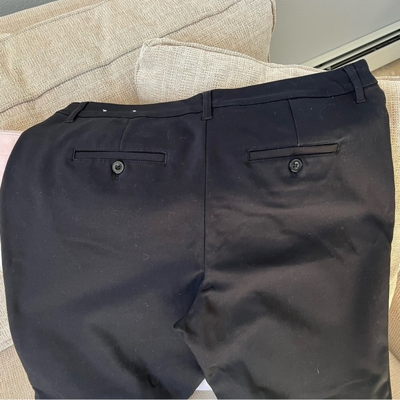 NWOT Women’s trousers - Picture 3 of 4